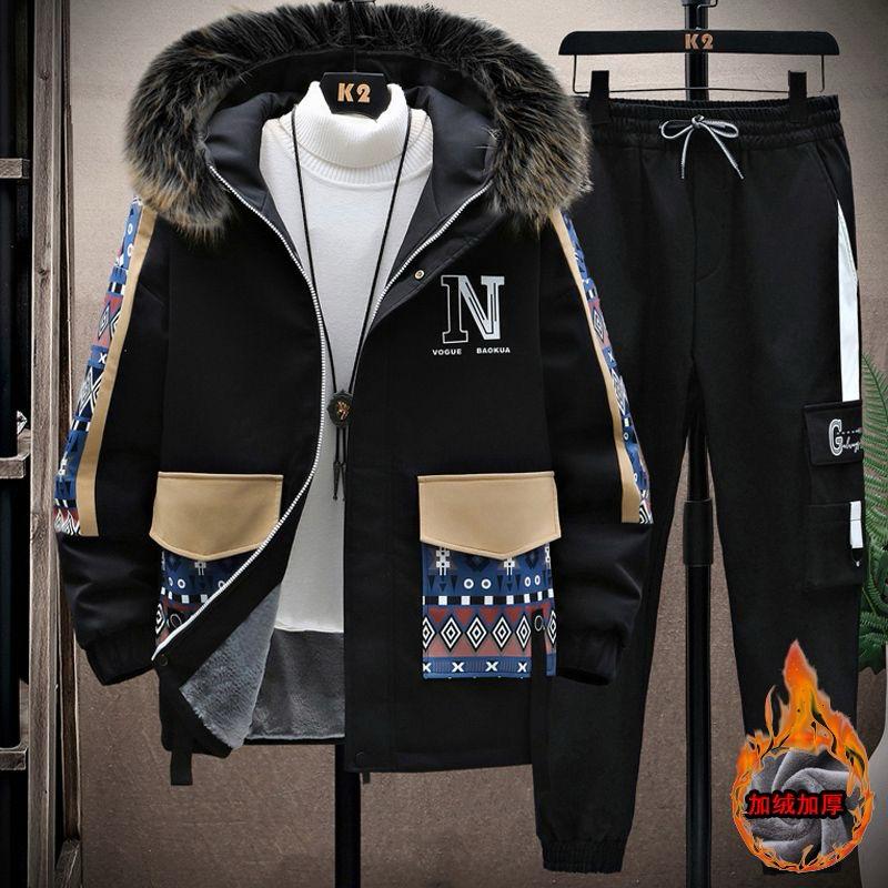 куртка с настоящим капюшоном. 4973